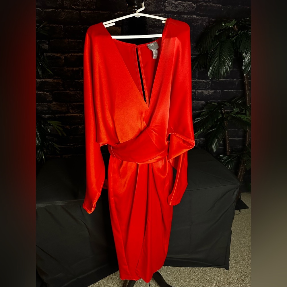 Gourgeus Red dress size 6